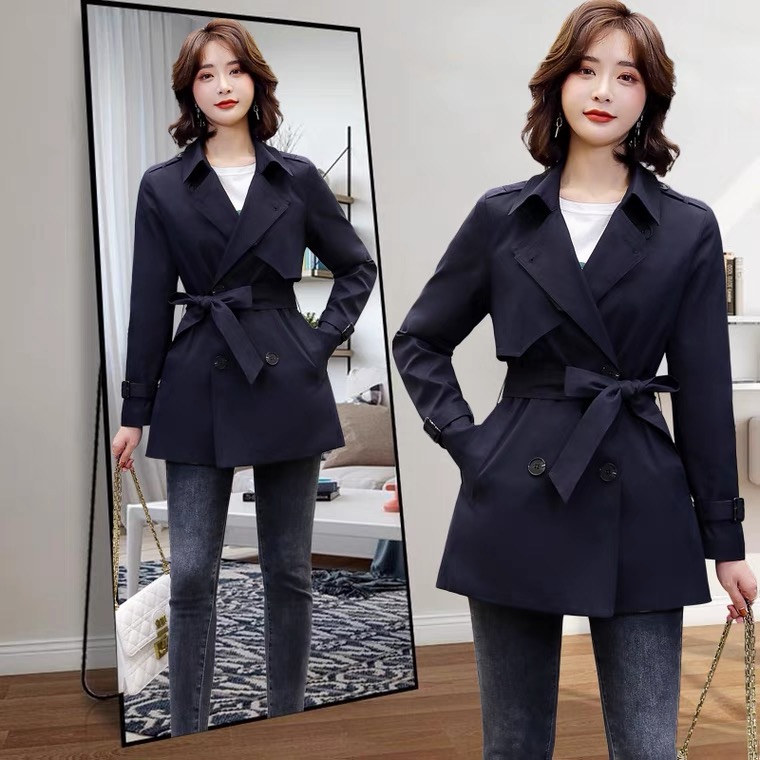 雜款女裝風衣外套量大從優(yōu)