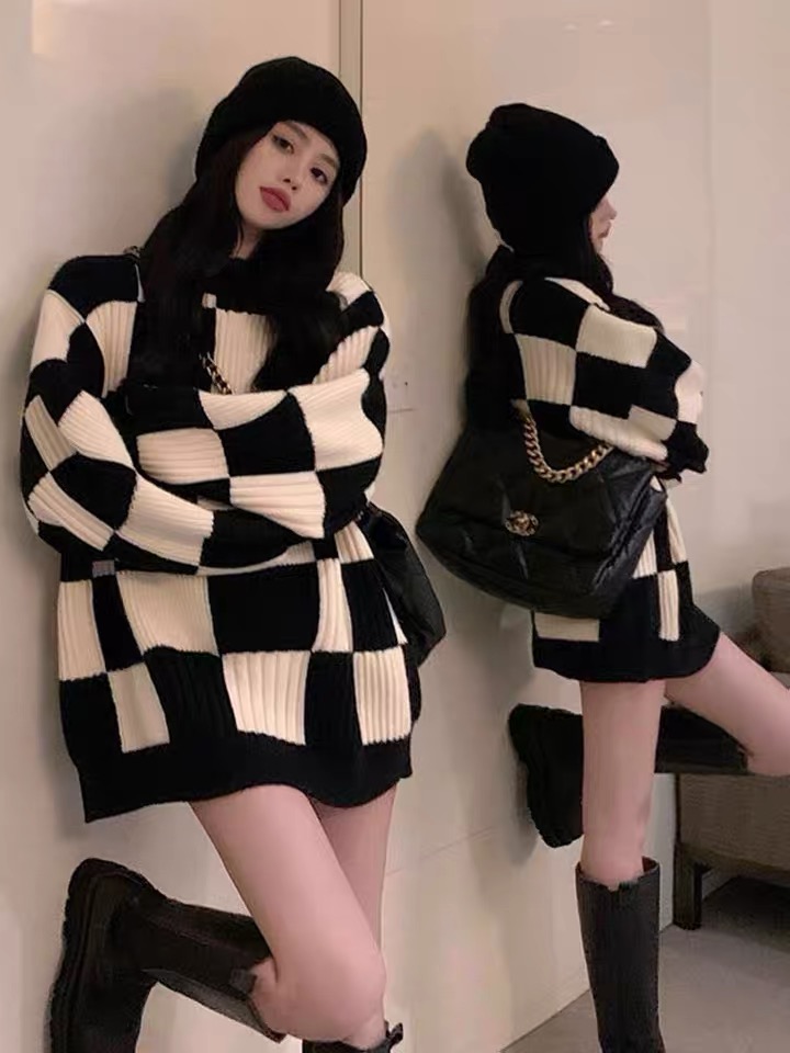 雜款厚女冬裝毛衣有貨處理全清價8元一件.可分貨，聯系電話微信18316681347
